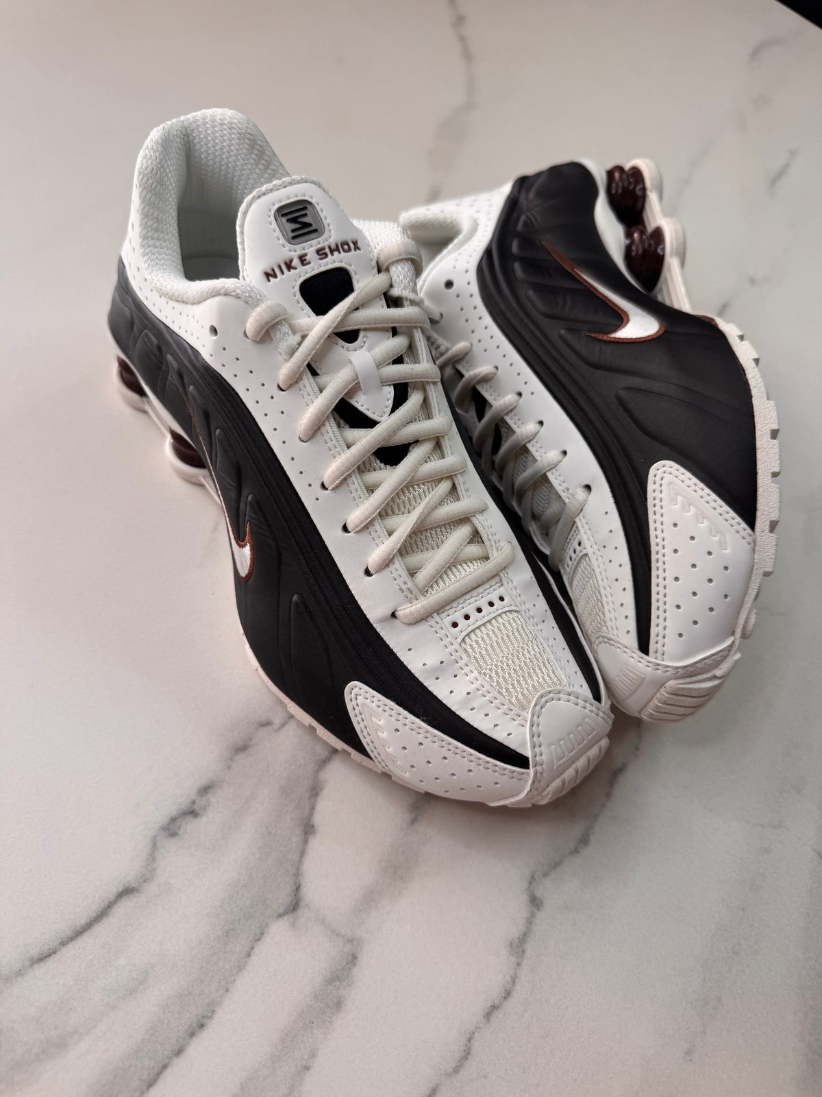 Nike shox R4