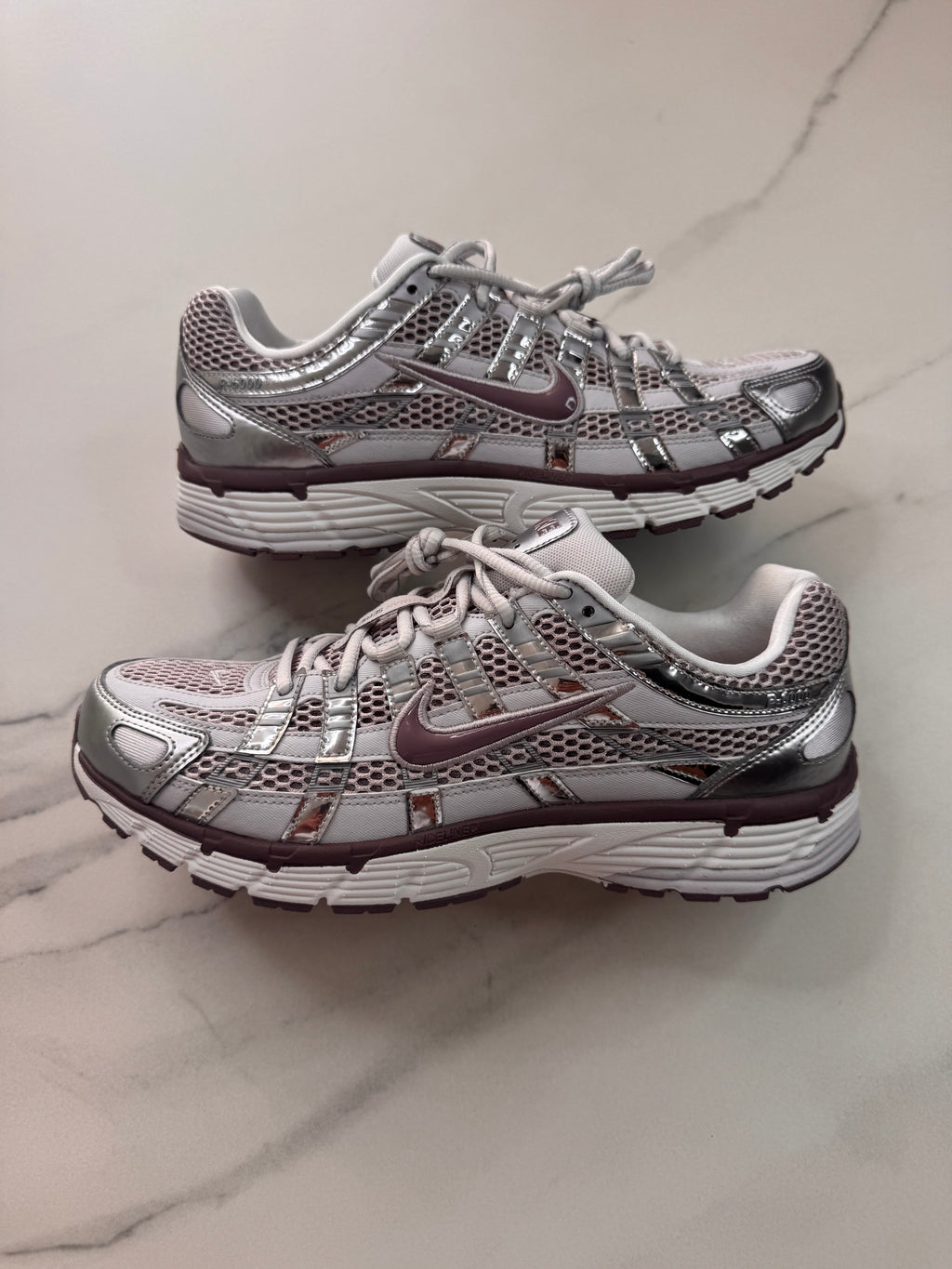 Nike p-6000
