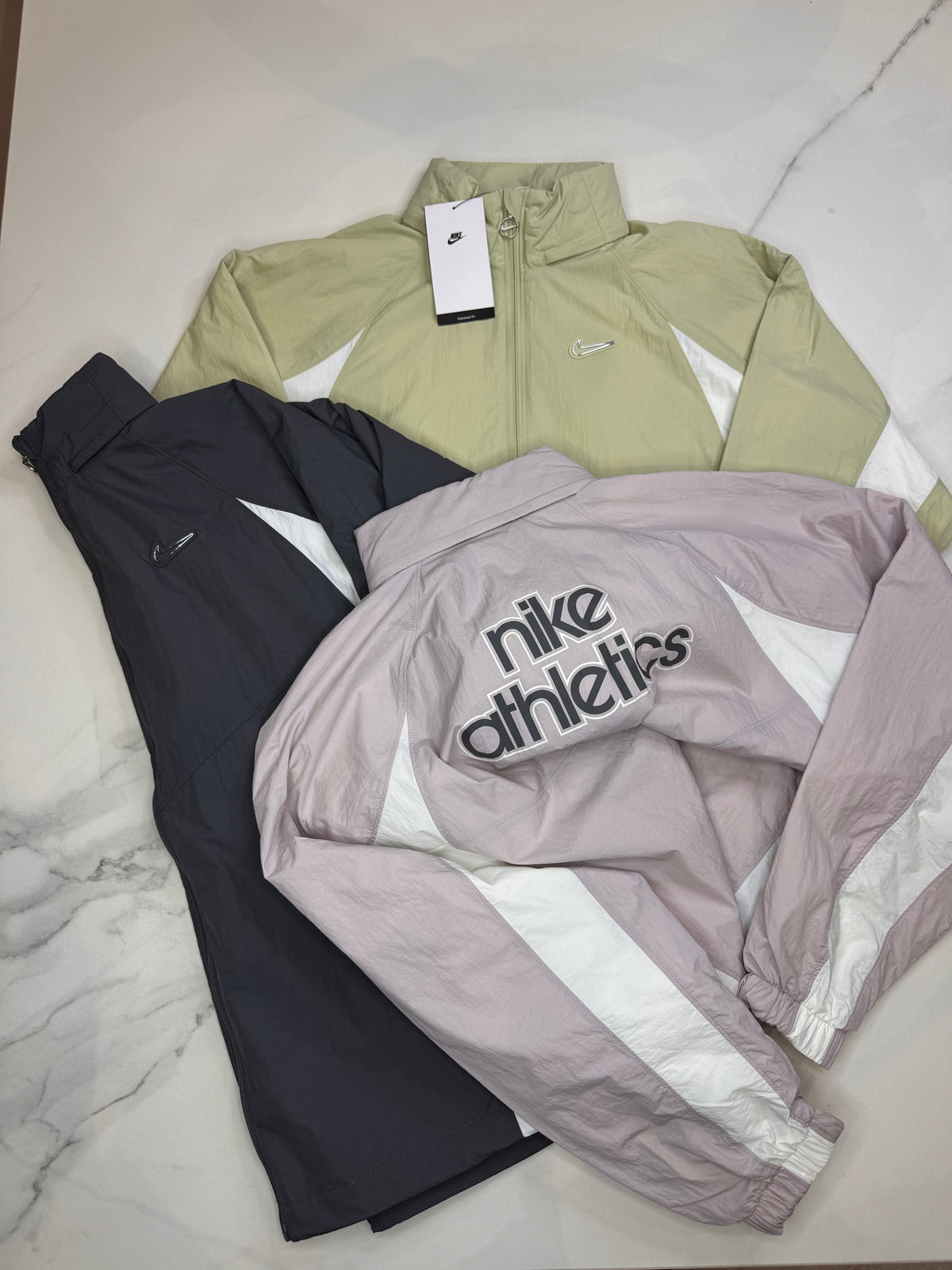 Nike Graphic Swoosh Woven Jacket