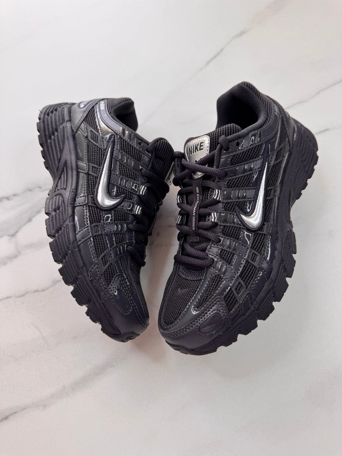 Nike p-6000