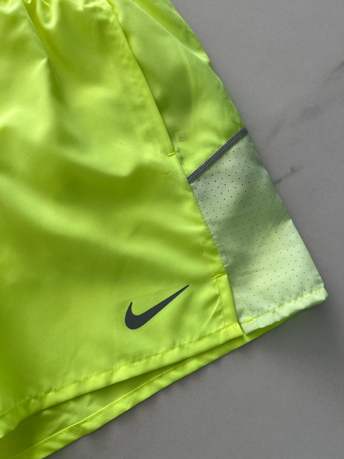 Pantalón corto running UNISEX