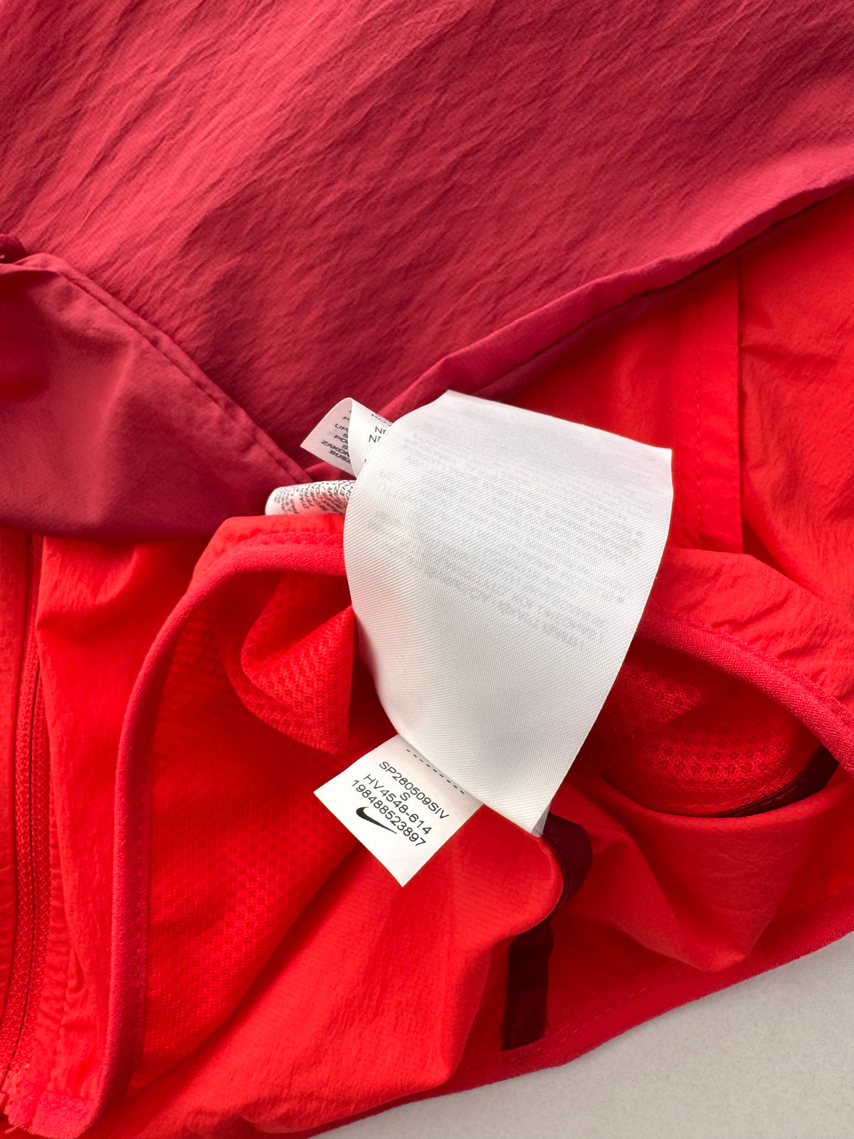 Nike Windrunner Loose UV Woven Full-Zip Jacket