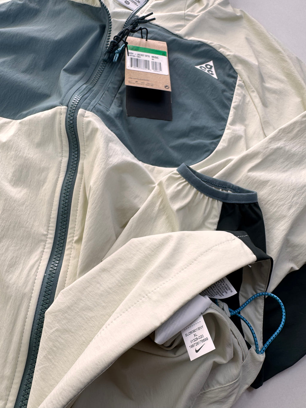 Nike ACG “Misery Ridge” Storm-FIT ADV GORE-TEX