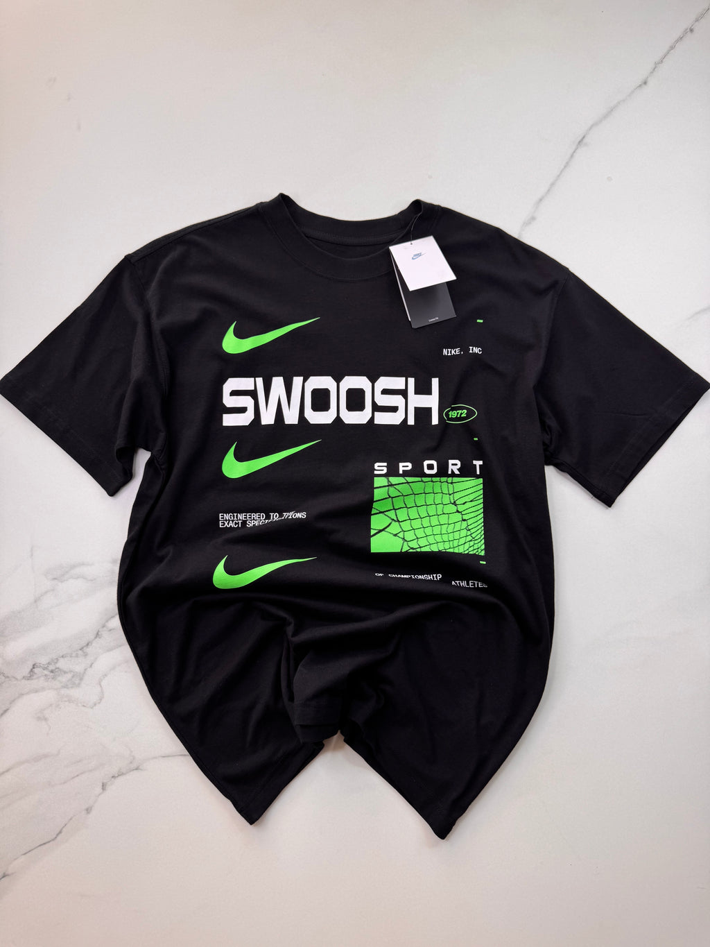 Camiseta oversize swoosh