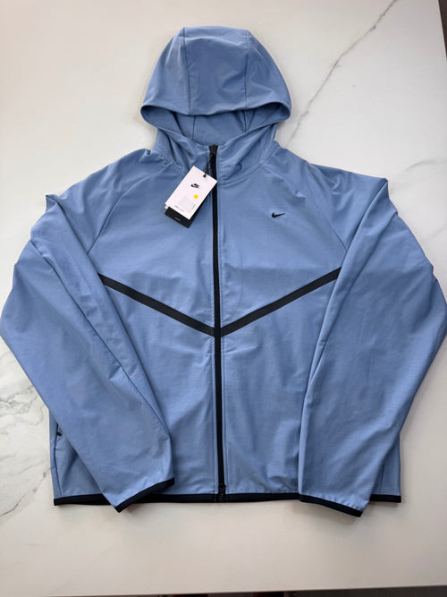 Chaqueta Nike tech loose fit dry